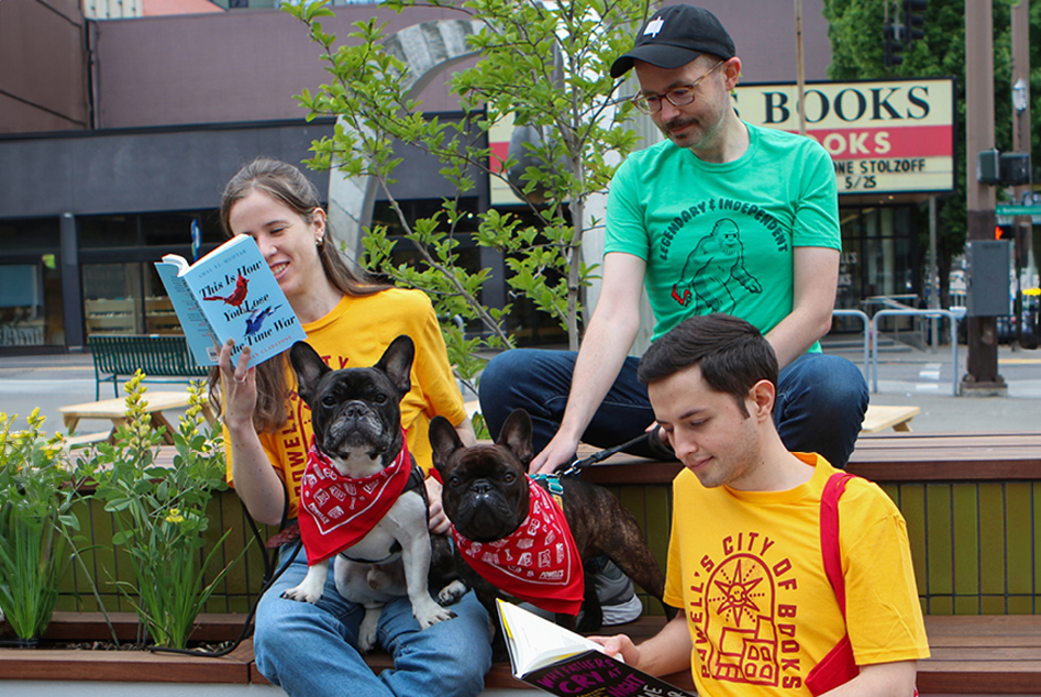 Powell's Group of readers outside Store with Frenchie dogs